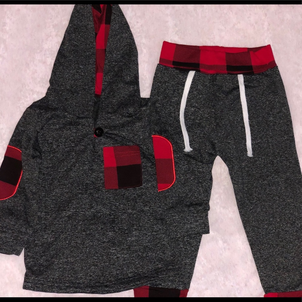 New 2T Buffalo Check Hoodie Set
